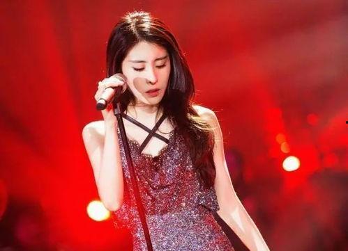 娱乐吃瓜酱女声唱的歌曲